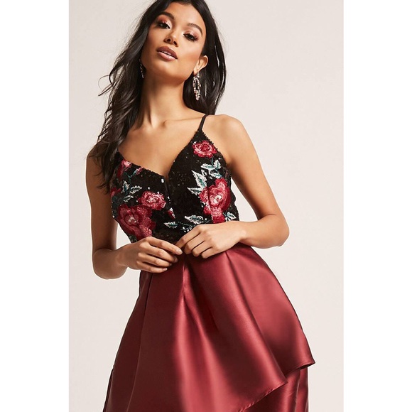 Soieblu Sequin & Embroidered Gown - Picture 2 of 8